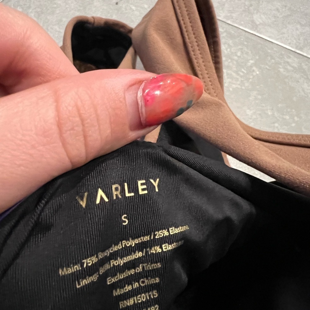 Varley sports bra - Picture 6 of 9